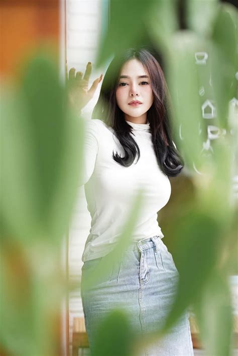 เปิดวาร์ป น้องแอลลี่ ‘ ไอริน นางแบบสาวสวย สายเซ็กซี่บิกินี หุ่นแซ่บ งานดี.